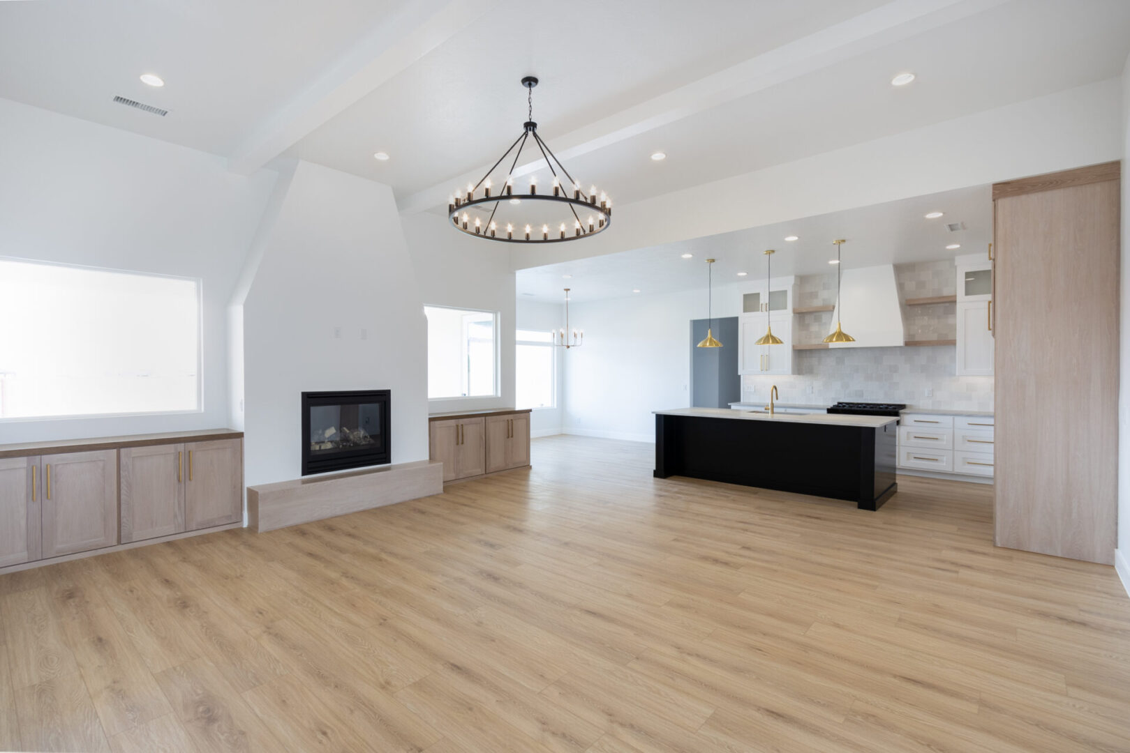 An empty room near the kitchen area 